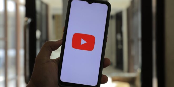 cara agar video youtube muncul di beranda