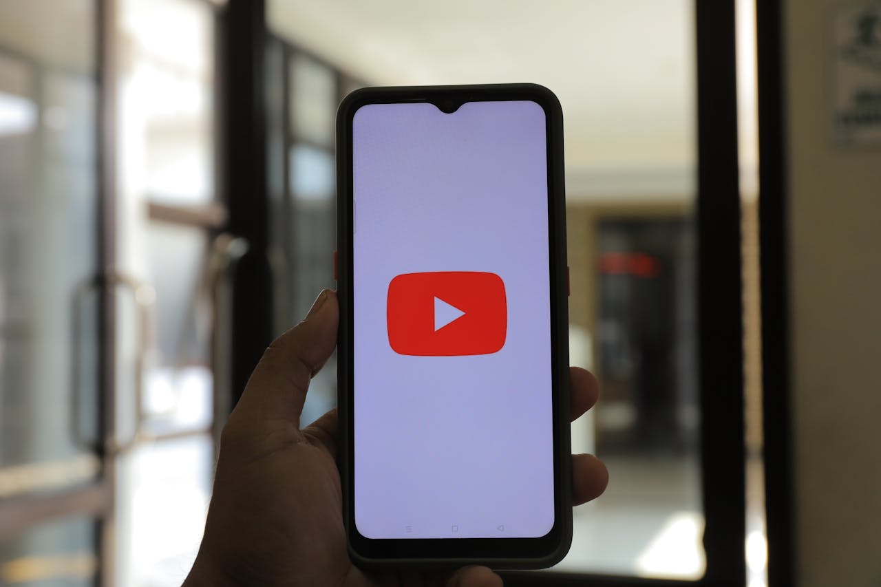 Cara Memutar Youtube di Latar Belakang Android