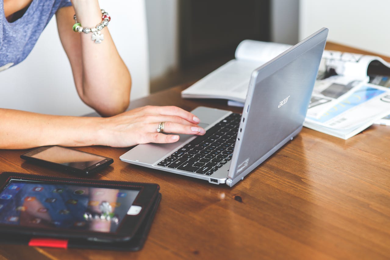 cara cek suhu komponen laptop